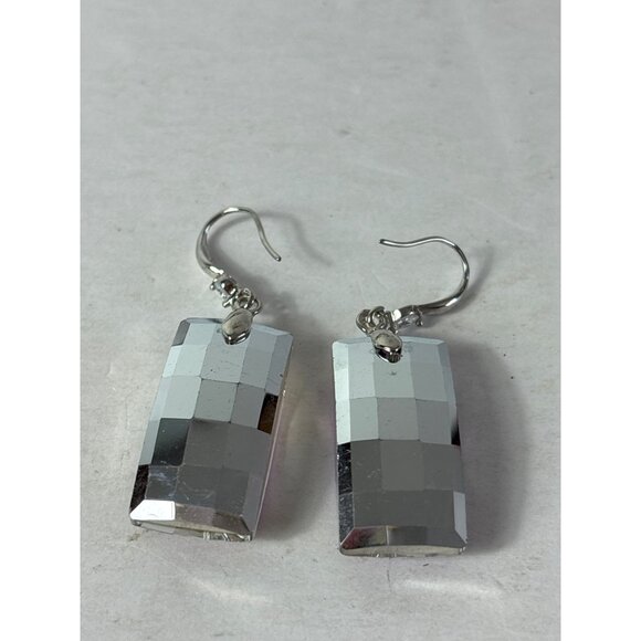 Faceted Pink Blue Purple Aurora Borealis Glass Dangle Earrings Silvertone 2 inch - Picture 3 of 4